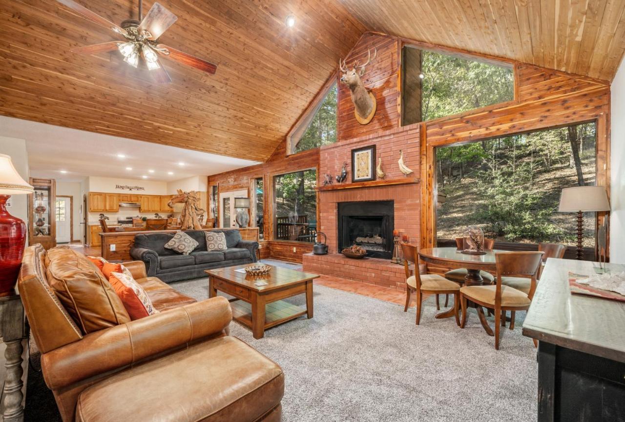 Luxury Rock Creek Cabin W Deck By Lake Hamilton هوت سبرنغز المظهر الخارجي الصورة